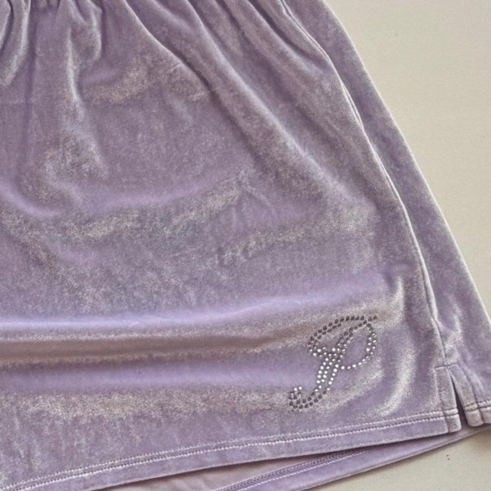 PINK Victoria's Secret Sleep Shorts Sz XL Lavender Velvet Rhinestone Loungewear - Picture 3 of 8